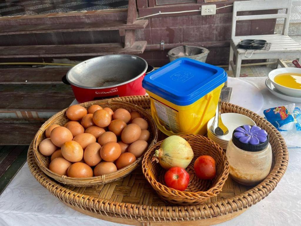 Golden Hotel Dondet Muang Không Екстериор снимка