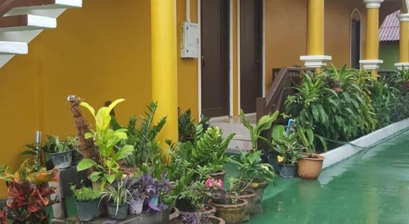 Golden Hotel Dondet Muang Không Екстериор снимка