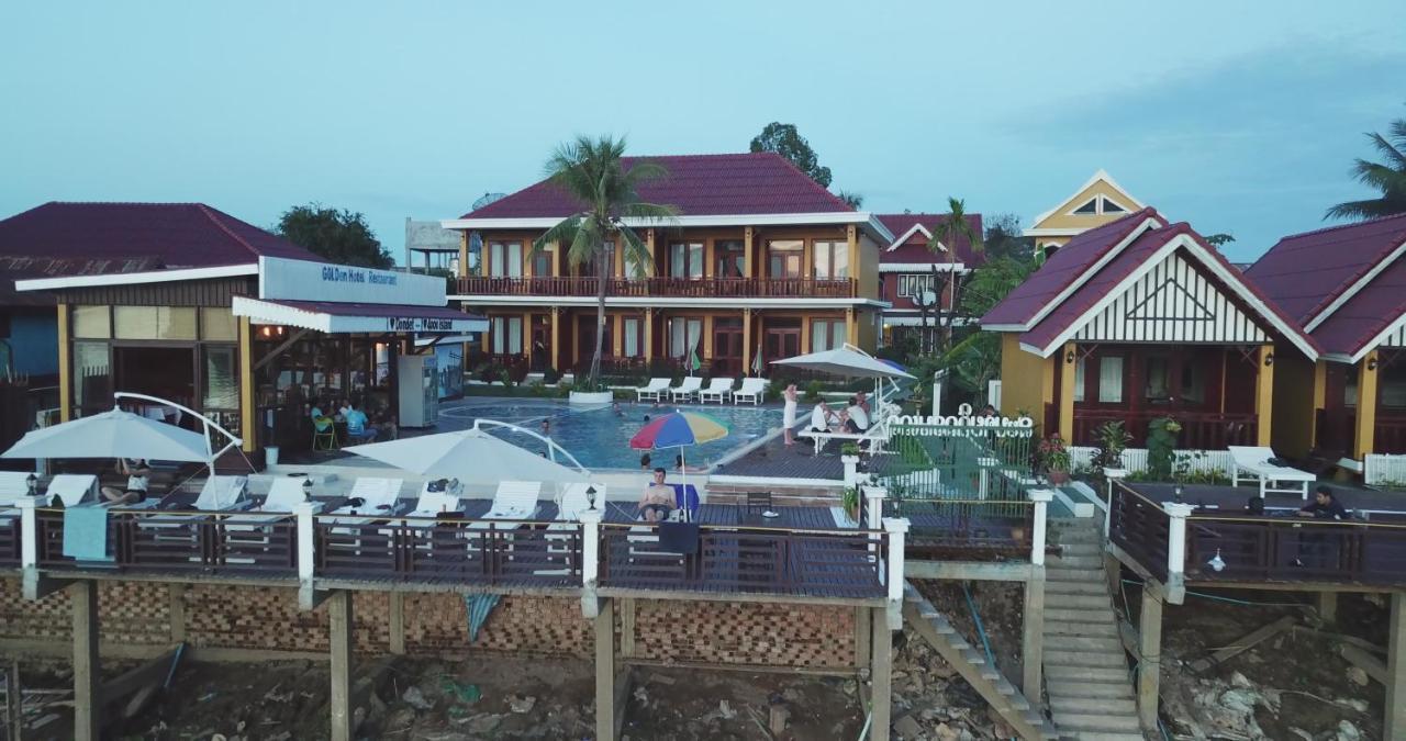 Golden Hotel Dondet Muang Không Екстериор снимка